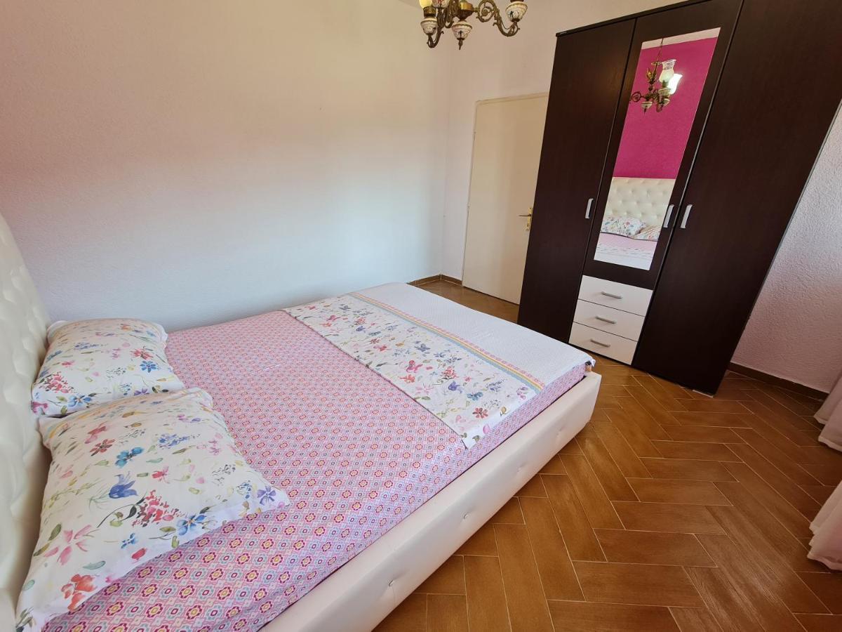 Apartment Dragone Ulcinj Exterior foto